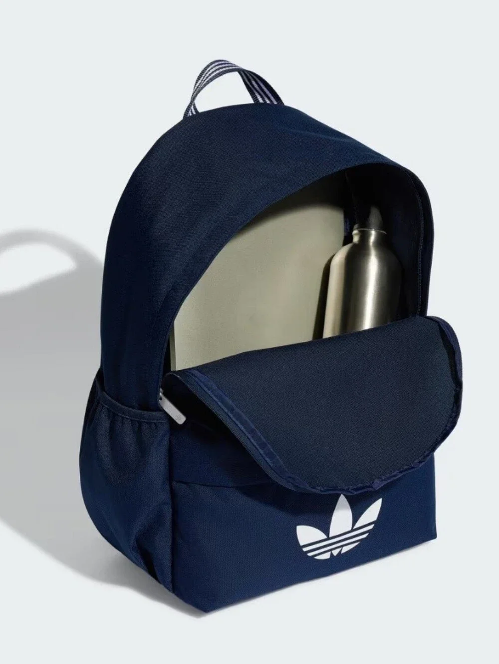 Adidas Adicolor classic backpack NWT dark blue